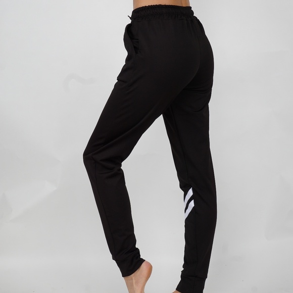 Drawstring Waist Jogger Sweatpants with Pockets - Picture 2 of 4